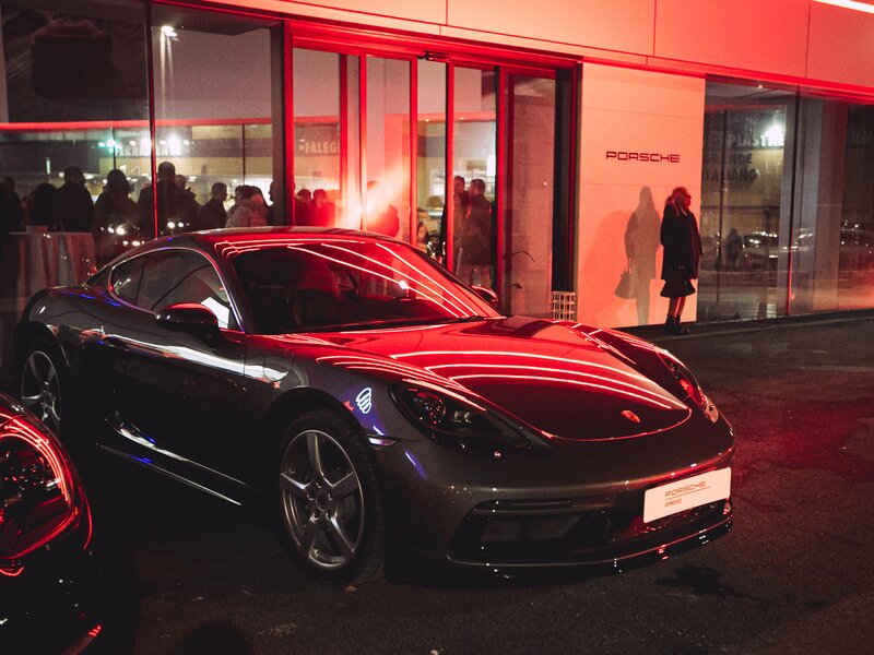 Nuovo Centro Porsche Approved & Service Cesena